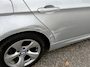 BMW 3-Serie 318i Business Line Inruilauto’s tegen vaste prijzen. Voor meer info: 0638140850 Bij de verkoop van gebruikte voertuigen door CD-Cars wordt geen standaard garantie verstrekt. De koper aanvaardt het voertuig in de staat waarin het zich bevindt op het moment van aankoop
