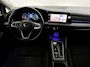 Volkswagen Golf 2.0 TDI Style Camera, Navi, Winterpakket, Cruise control adaptief, Keyless start,  Virtual desk, Memory stoelen, Massage stoelen