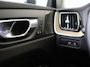 Volvo XC60 T6 AWD Ultra Dark | SOH 100% | Luchtvering | Trekhaak | 360° Camera | Panoramadak |