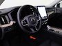 Volvo XC60 T6 AWD Ultra Dark | SOH 100% | Luchtvering | Trekhaak | 360° Camera | Panoramadak |