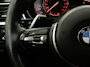 BMW 3-Serie 320d Camera, Navi, Winterpakket, Virtual desk, Cruise control, Keyless start, Head-up display, Half leder, Sportief velgen