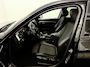 BMW 3-Serie 320d Camera, Navi, Winterpakket, Virtual desk, Cruise control, Keyless start, Head-up display, Half leder, Sportief velgen