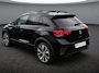 Volkswagen T-Roc 1.5TSI/150PK R-Line Black Style · Panoramadak · Apple/Android Car Play · Camera + Parkeersensoren · Garantie t/m 01-08-2027