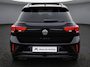 Volkswagen T-Roc 1.5TSI/150PK R-Line Black Style · Panoramadak · Apple/Android Car Play · Camera + Parkeersensoren · Garantie t/m 01-08-2027