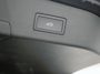 Volkswagen ID.4 Pro 77 kWh 204pk Dealer O.H | Trekhaak Af Fabriek | Adaptive Cruise | 360 Camera | Sportstoelen & Stuur Verwarmd | Sfeerverlichting | Apple Carplay | Blis | IQ Light | Virtual | Navigatie | DAB | 19"L.M |