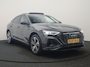 Audi Q8 Sportback e-tron 50 Quattro S Line 95 kWh 340pk Dealer O.H | Trekhaak Afn. | Panodak | Luchtvering | Head Up | 360 Camera | Alcantara Sportstoelen Verwarmd | Blis | Navigatie | DAB | Virtual | 20"L.M |