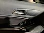 Mercedes-Benz A-klasse 200 CDI AMG Automaat Panoramadak Leder Sensoren