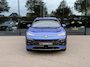 Volkswagen T-Roc 1.5 eTsi 150pk DSG R-Line | Camera | Navi | Extra getint glas | 4-season | Dode hoek | IQ light | Rijklaar incl. garantie