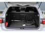 Volkswagen Golf 1.4 eHybrid GTE | Pano | Head-up display | Camera |  IQ light | 19 inch | Stoelverwarming | Keyless | R-view