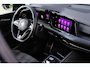 Volkswagen Golf 1.4 eHybrid GTE | Pano | Head-up display | Camera |  IQ light | 19 inch | Stoelverwarming | Keyless | R-view