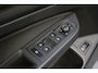 Volkswagen Golf 1.4 eHybrid GTE | Pano | Head-up display | Camera |  IQ light | 19 inch | Stoelverwarming | Keyless | R-view