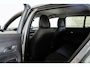 Jeep Avenger 1.2 e-Hybrid Summit | Tot 8 Jaar Garantie | Navigatie | Camera | Elektrische Achterklep | Apple Carplay & Android Auto | Climate Controle |