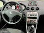 Peugeot 308 1.6 VTi Première 2011 / Panoramadak / Trekhaak / Navigatie / Bluetooth / 1e eigenaar NAP
