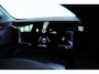 Lancia Ypsilon Edizione Cassina Limitata 51 kWh | Adapt. Cruise | Massage | 360 Camera | Stoelverwarming | Keyless | Elektr. Stoel | Warmtepomp | Carplay | Alcantara |