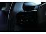 Lancia Ypsilon Edizione Cassina Limitata 51 kWh | Adapt. Cruise | Massage | 360 Camera | Stoelverwarming | Keyless | Elektr. Stoel | Warmtepomp | Carplay | Alcantara |