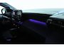 Lancia Ypsilon Edizione Cassina Limitata 51 kWh | Adapt. Cruise | Massage | 360 Camera | Stoelverwarming | Keyless | Elektr. Stoel | Warmtepomp | Carplay | Alcantara |