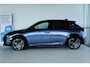 Lancia Ypsilon Edizione Cassina Limitata 51 kWh | Adapt. Cruise | Massage | 360 Camera | Stoelverwarming | Keyless | Elektr. Stoel | Warmtepomp | Carplay | Alcantara |