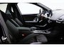 BMW 1-Serie M135 xDrive | PANORAMADAK | HEAD UP | STUURVERWARMING | 360 CAMERA | 19"