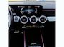 Mercedes-Benz GLB 200 Bns Solut. AMG *CAMERA/STOELVERWARMING/SFEER/NAVI*