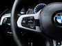 BMW 5-Serie 530i High Executive M Sport (APPLE CARPLAY,SCHUIFDAK,DIGITAL COCKPIT,LEDER,CAMERA,CRUISE,SPORTSTOELEN,STOELVERWAMING)
