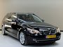 BMW 5-Serie Touring 525d Executive, 198Pk, 2007, Volledig gedocumenteerd, Panoramadak, Trekhaak, Breedset, Xenon koplampen, Climate control, Parkeersensoren, Standkachel