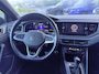Volkswagen Taigo 1.0 TSI R-Line Automaat - LED koplampen - Stoelverwarming - Achteruitrijcamera
