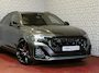 Audi Q8 60 TFSI E COMPETITION PLUS LUCHTVERING SOFT.CLOSE 23''LMV B&O ACHTERAS.BST VALCONA LEER TREKHAAK HEADUP CARBON.INT MATRIX/LASER NIEUWE ONGEBRUIKTE AUTO