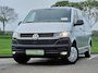 Volkswagen Transporter 2.0 TDI L2H1 28 Highline T6.1 150Pk Cruise control, Airco, Pdc, Carplay, NAP, Voorruitverwarming, Onderhoudshistorie
