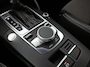 Audi A3 Sportback 40 e-tron S-Line Sport 204Pk Automaat (VIRTUAL COCKPIT, SOH 90,9%, PLAT S-LINE SPORTSTUUR, GROOT NAVI, CLIMATE, STOELVERWARMING, SPORTSTOELEN, ADAPTIVE CRUISE, GETINT GLAS, KEYLESS, NIEUWSTAAT)