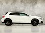 Mercedes-Benz GLA 180 AMG Night Edition Plus Automaat (GROOT NAVI, LEDER/ALCANTARA, GETINT GLAS, SPORTSTOELEN, CRUISE, 19'' LM VELGEN, XENON, NIEUWSTAAT)