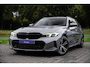 BMW 3-Serie Touring 330e Facelift M-Sport|WideScreen|Org NL NAP|CarPlay|Leder|Harman & Kardon|2e Eig|Nieuwstaat|Dealer Onderhouden