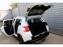 Peugeot 2008 1.2 PureTech Allure O.a: PDC, Clima, Navi, Cruise, Pano, Trekhaak, All-Season, Etc. All-in prijs!