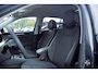 Volkswagen Tiguan 1.5 eHybrid 204pk Life | SoH 98% | Voorstoelen Verwarmd | Apple Carplay/Android Auto | Trekhaak | Dodehoek Detectie | ACC | Rondomzicht Camera