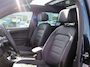 Volkswagen Tiguan 1.4 TSI eHybrid 245pk R-Line Business | SoH 98% | Panoramadak | Trekhaak | Rondomzicht Camera