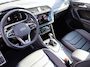 Volkswagen Tiguan 1.4 TSI eHybrid 245pk R-Line Business | SoH 98% | Panoramadak | Trekhaak | Rondomzicht Camera