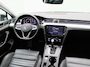 Volkswagen Passat Variant 1.5 TSI 150PK DSG7 ELEGANCE BUSINESS [ NAPPA LEDER+PANO+HARMAN KARDON+DISCOVER PRO ]