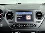 Hyundai i10 1.0i Premium | Apple Carplay | Android auto | Navi | Stootlijsten zijkant | Parkeersensoren achter |