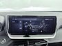 Peugeot 2008 SUV 100 pk Allure | Parkeersensoren | Navigatie | Draadloos Carplay| Rijstrooksensor met Correctie