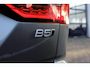 Volvo V60 Cross Country 2.0 B5 AWD Core | Apple Carplay/ AndriodAuto| Semi Elektrische Trekhaak| Stoelverwarming| Adaptieve Cruise Control | Pilot assist | Achteruitrijcamera + parkeersensoren achter | Keyless entry |