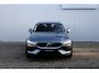 Volvo V60 Cross Country 2.0 B5 AWD Core | Apple Carplay/ AndriodAuto| Semi Elektrische Trekhaak| Stoelverwarming| Adaptieve Cruise Control | Pilot assist | Achteruitrijcamera + parkeersensoren achter | Keyless entry |