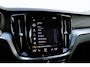Volvo V60 Cross Country 2.0 B5 AWD Core | Apple Carplay/ AndriodAuto| Semi Elektrische Trekhaak| Stoelverwarming| Adaptieve Cruise Control | Pilot assist | Achteruitrijcamera + parkeersensoren achter | Keyless entry |