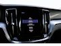Volvo V60 Cross Country 2.0 B5 AWD Core | Apple Carplay/ AndriodAuto| Semi Elektrische Trekhaak| Stoelverwarming| Adaptieve Cruise Control | Pilot assist | Achteruitrijcamera + parkeersensoren achter | Keyless entry |