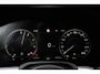 Volkswagen Touareg 3.0 TSi eHybrid 4MOTION Elegance Volkswagen Touareg 3.0 TSI eHybrid 4Motion Elegance | 381 PK | Panoramadak | Trekhaak | 360° Camera | Head-up display olkswagen Touareg 3.0 TSI eHybrid 4Motion Elegance met 3.0-liter V6 benzinemotor en plug-in hybride aandrijving, vierwielaandrijving, panoramadak, Trekhaak, 360°-camera, head-up display, luxe
