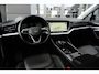 Volkswagen Touareg 3.0 TSi eHybrid 4MOTION Elegance Volkswagen Touareg 3.0 TSI eHybrid 4Motion Elegance | 381 PK | Panoramadak | Trekhaak | 360° Camera | Head-up display olkswagen Touareg 3.0 TSI eHybrid 4Motion Elegance met 3.0-liter V6 benzinemotor en plug-in hybride aandrijving, vierwielaandrijving, panoramadak, Trekhaak, 360°-camera, head-up display, luxe