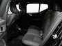 Volvo XC40 2.0 B4 Plus Dark / Trekhaak / 360 Camera / Panoramadak / Harman Kardon / 20" Wielen / Nubuck / Stoel+Stuurverwarming / BLIS /