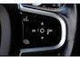 Volvo V60 2.0 T6 Recharge AWD R-Design | 340 PK | Panoramadak | Harman Kardon | 360° camera | Trekhaak | Volvo V60 2.0 T6 Recharge AWD R-Design met 340 PK, een 2.0-liter viercilinder plug-in hybride benzinemotor, panoramadak, premium Harman Kardon-audio, head-up display, 360°-camera, adaptieve c