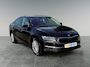Skoda Octavia 1.5 150pk TSI MHEV Business Edition Verwarmbare stoelen voor | Draadloze Apple Carplay en Android Auto | Parkeersensoren vóór en achter