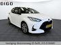 Toyota Yaris 1.5 HYBRID DYNAMIC BI-TONE AUTOMAAT GARANTIE 2034! CARPLAY NAVI.CRUISE.CAMERA.LMV.