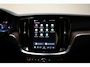 Volvo V60 2.0 B3 Plus Dark [ Panorama Trekhaak Leder Stoelventilatie ]