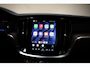 Volvo V60 2.0 B3 Plus Dark [ Panorama Trekhaak Leder Stoelventilatie ]